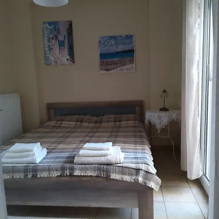 Elena Eliti Apartment Nea Moudania